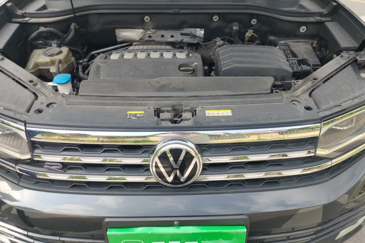 Used Volkswagen Teramont X 2022 530 V6 Four-Wheel Drive Prestige Luxury Edition Engine Bay