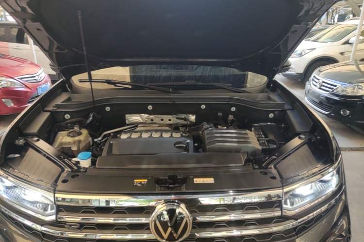 Used Volkswagen Teramont X 2022 530 V6 Four-Wheel Drive Prestige Luxury Edition Engine Bay