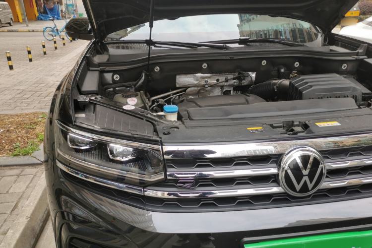 Used Volkswagen Teramont X 2022 380TSI Four-Wheel Drive Luxury Edition Engine Bay Right