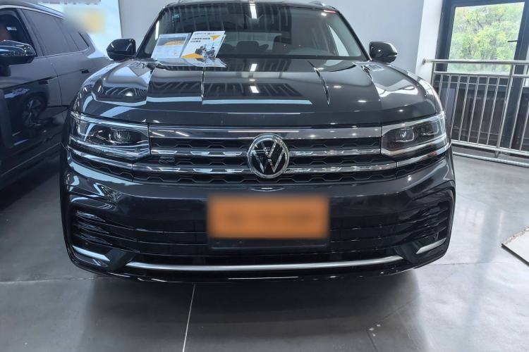 Used Volkswagen Teramont X 2022 530 V6 Four-Wheel Drive Prestige Luxury Edition Exterior 2