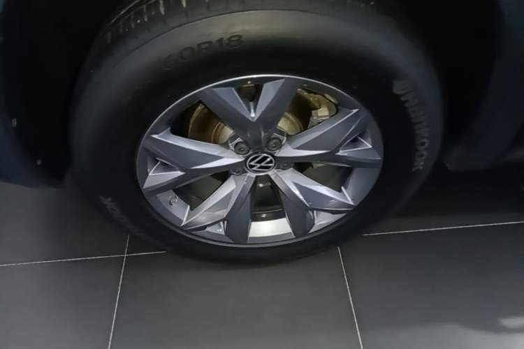 Used Volkswagen Teramont X 2022 330TSI Two-Wheel-Drive Luxury Edition Exterior 5