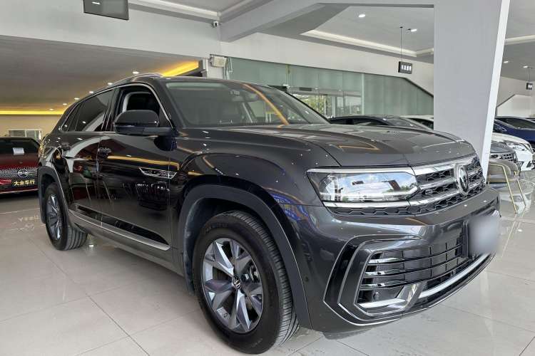 Used Volkswagen Teramont X 2022 380TSI Four-Wheel Drive Luxury Edition Front Right 45 Deg