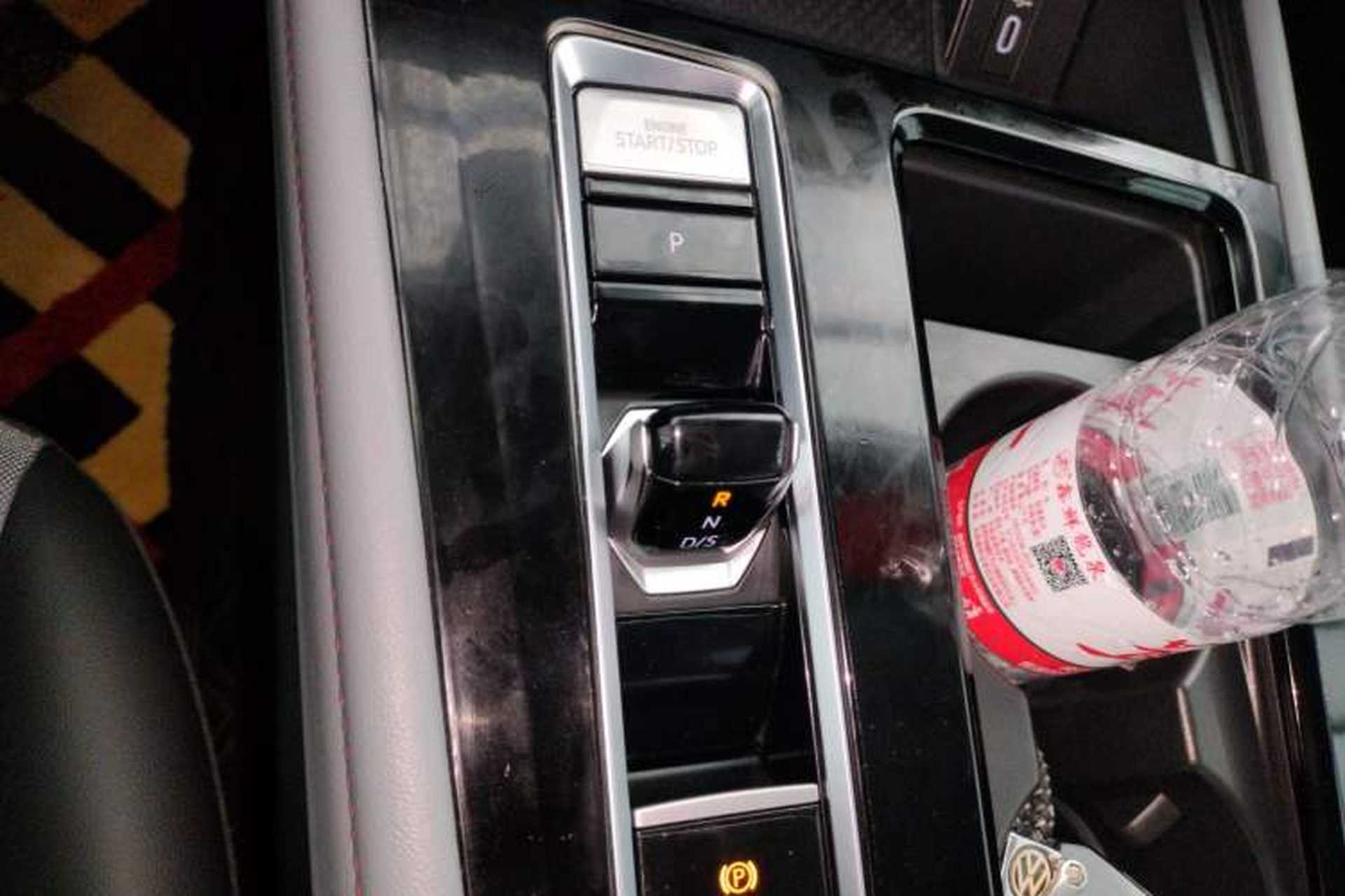 Used Volkswagen Teramont X 2022 380TSI Four-Wheel Drive Luxury Edition Gear Lever