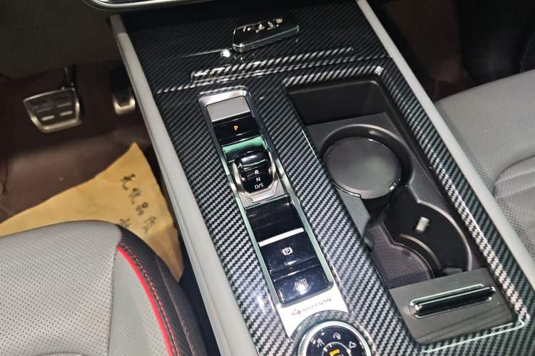 Used Volkswagen Teramont X 2022 380TSI Four-Wheel Drive Luxury Edition Gear Lever