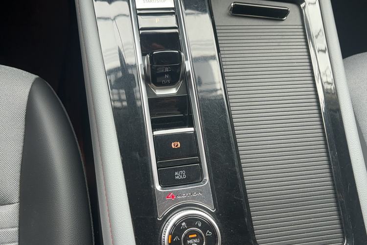 Used Volkswagen Teramont X 2022 380TSI Four-Wheel Drive Luxury Edition Gear Lever