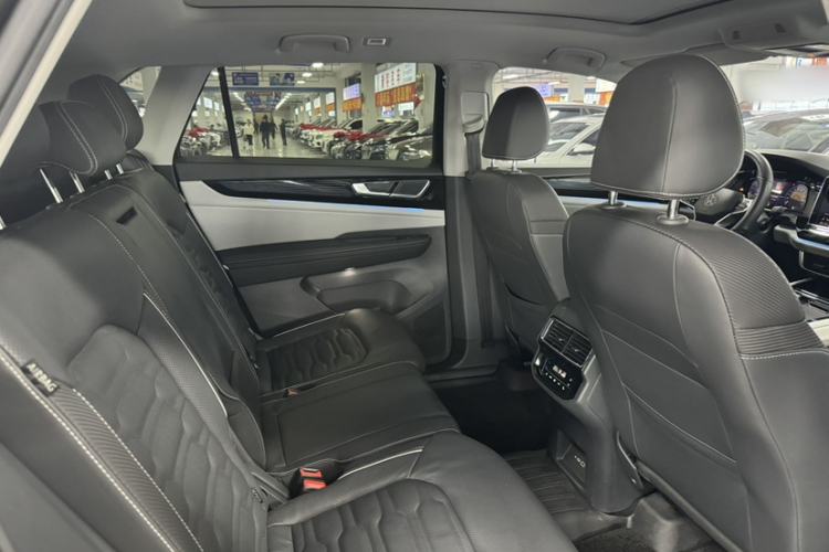 Used Volkswagen Teramont X 2022 380TSI Four-Wheel Drive Prestige Luxury Edition Interior 2