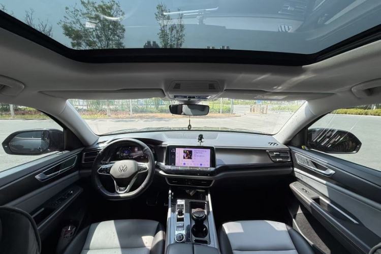 Used Volkswagen Teramont X 2022 380TSI Four-Wheel Drive Luxury Edition Interior 2