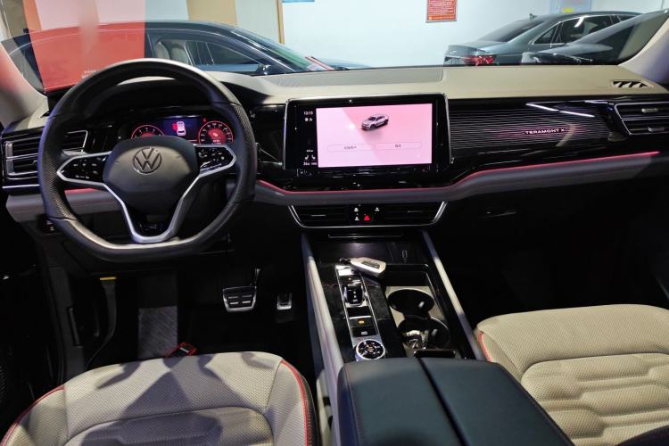 Used Volkswagen Teramont X 2022 380TSI Four-Wheel Drive Prestige Luxury Edition Interior 2