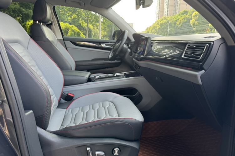 Used Volkswagen Teramont X 2022 530 V6 Four-Wheel Drive Prestige Luxury Edition Interior 5