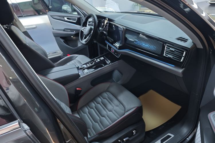 Used Volkswagen Teramont X 2022 380TSI Four-Wheel Drive Prestige Luxury Edition Interior 6