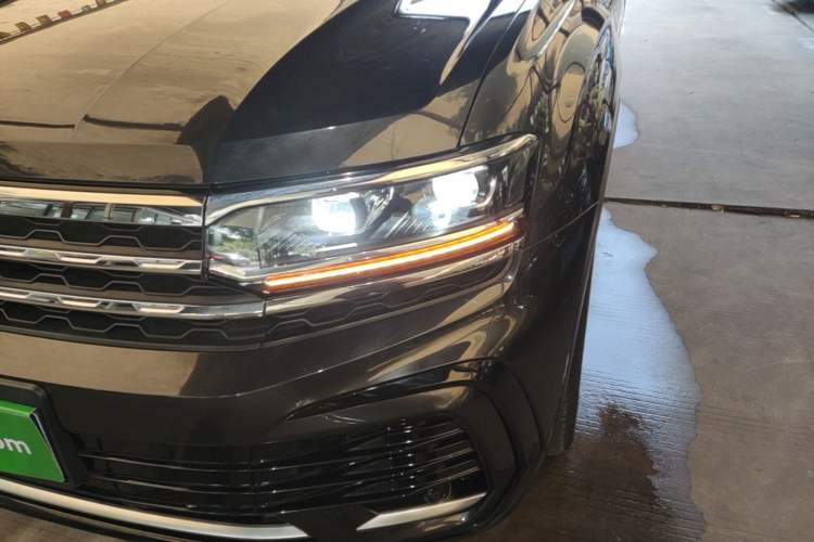 Used Volkswagen Teramont X 2022 530 V6 Four-Wheel Drive Prestige Luxury Edition Left Front Headlight
