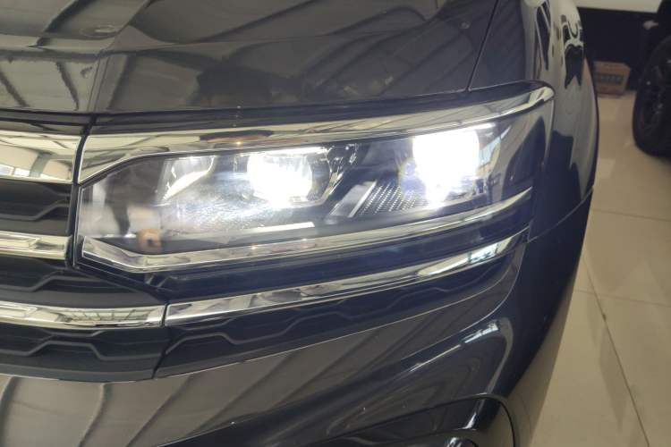 Used Volkswagen Teramont X 2022 380TSI Four-Wheel Drive Luxury Edition Left Front Headlight