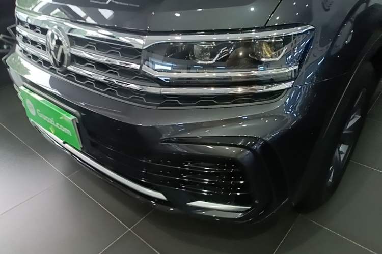 Used Volkswagen Teramont X 2022 330TSI Two-Wheel-Drive Luxury Edition Left Front Headlight