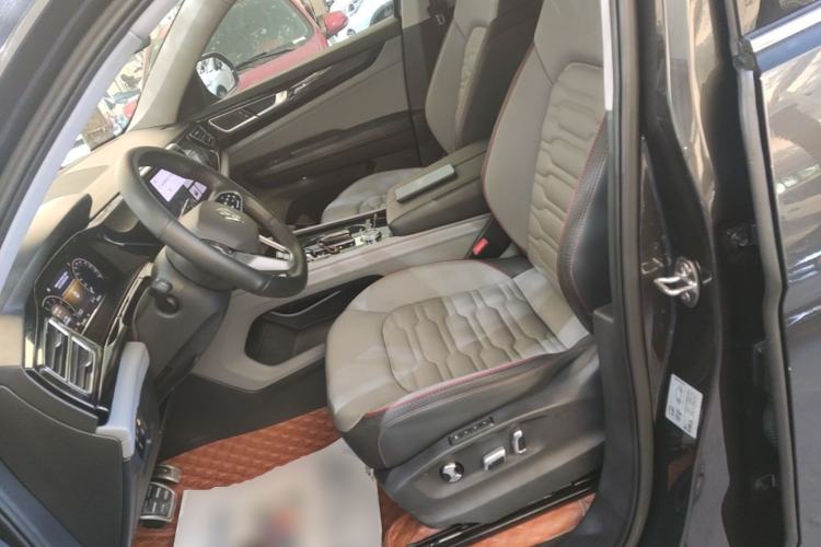 Used Volkswagen Teramont X 2022 530 V6 Four-Wheel Drive Prestige Luxury Edition Left Front Seat