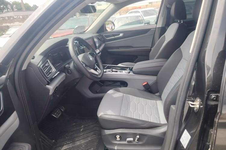 Used Volkswagen Teramont X 2022 380TSI Four-Wheel Drive Luxury Edition Left Front Seat