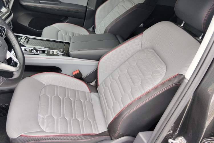 Used Volkswagen Teramont X 2022 380TSI Four-Wheel Drive Prestige Luxury Edition Left Front Seat
