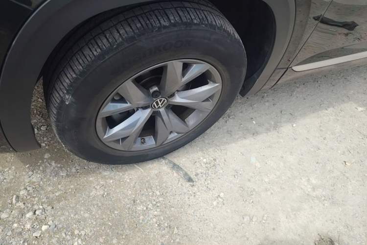 Used Volkswagen Teramont X 2022 380TSI Four-Wheel Drive Luxury Edition Left Front Wheel Hub