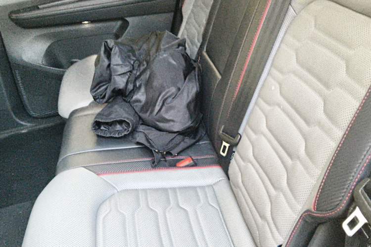 Used Volkswagen Teramont X 2022 330TSI Two-Wheel-Drive Prestige Luxury Edition Left Rear Seat