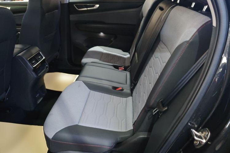 Used Volkswagen Teramont X 2022 380TSI Four-Wheel Drive Luxury Edition Left Rear Seat