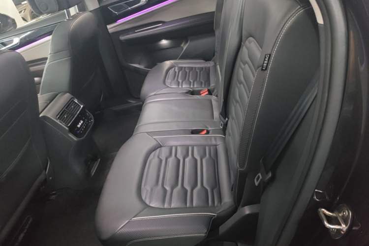 Used Volkswagen Teramont X 2022 380TSI Four-Wheel Drive Prestige Flagship Edition Left Rear Seat