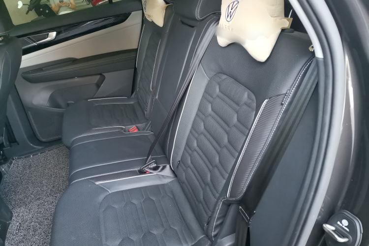 Used Volkswagen Teramont X 2022 380TSI Four-Wheel Drive Prestige Luxury Edition Left Rear Seat