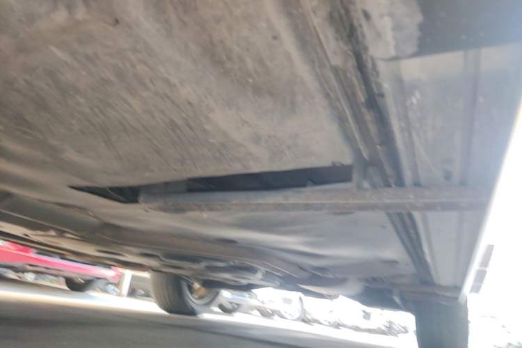 Used Volkswagen Teramont X 2022 530 V6 Four-Wheel Drive Prestige Luxury Edition Left Side Sill