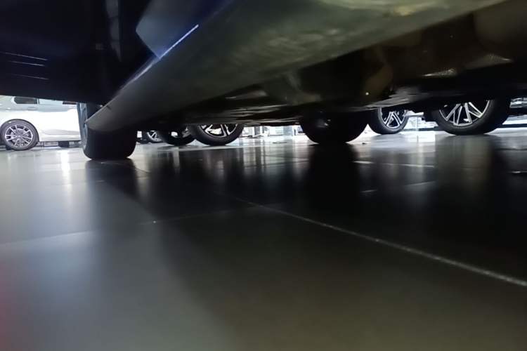 Used Volkswagen Teramont X 2022 330TSI Two-Wheel-Drive Luxury Edition Left Side Sill
