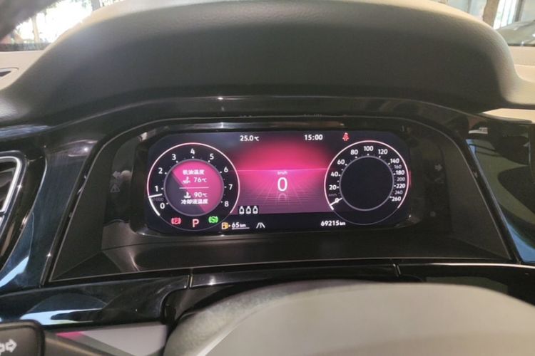 Used Volkswagen Teramont X 2022 530 V6 Four-Wheel Drive Prestige Luxury Edition Odometer Close Up