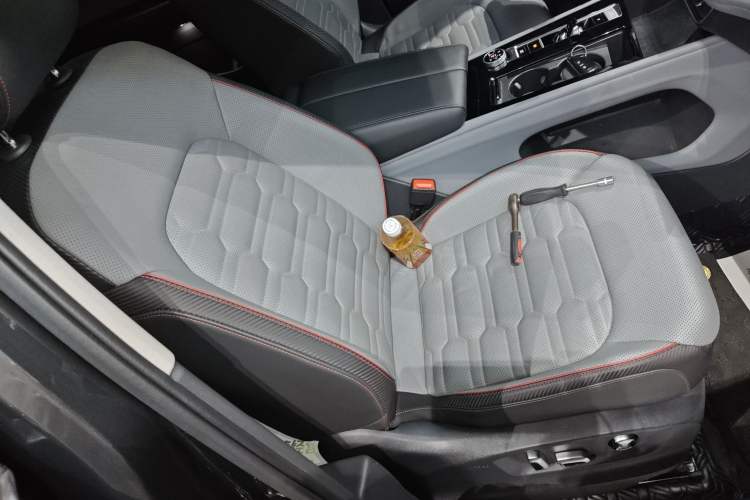 Used Volkswagen Teramont X 2022 380TSI Four-Wheel Drive Prestige Luxury Edition Right Front Seat