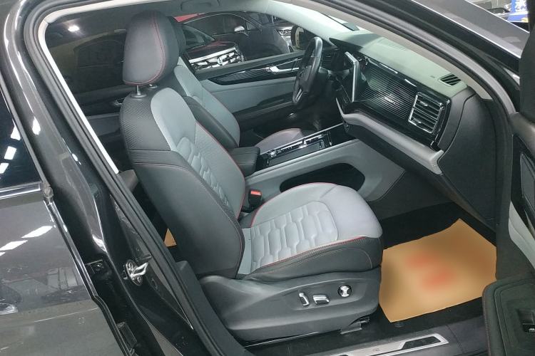 Used Volkswagen Teramont X 2022 380TSI Four-Wheel Drive Prestige Luxury Edition Right Front Seat