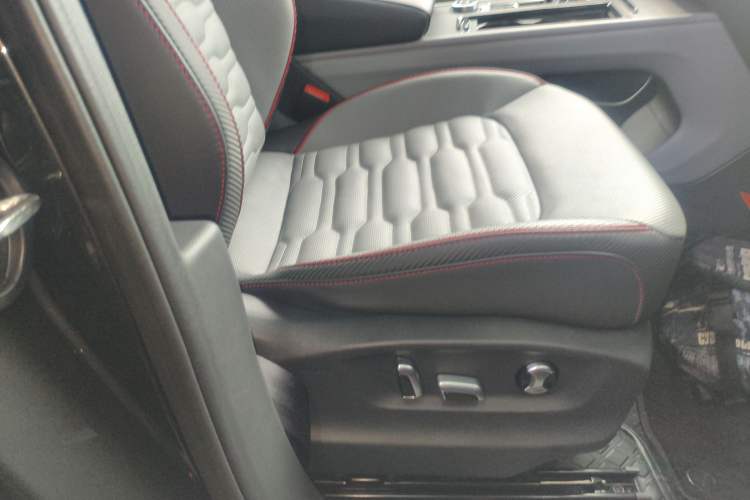 Used Volkswagen Teramont X 2022 380TSI Four-Wheel Drive Prestige Luxury Edition Right Front Seat