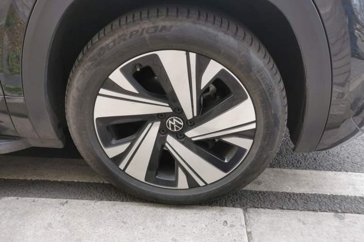 Used Volkswagen Teramont X 2022 380TSI Four-Wheel Drive Luxury Edition Right Front Wheel Hub