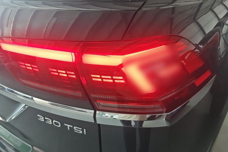 Used Volkswagen Teramont X 2022 330TSI Two-Wheel-Drive Luxury Edition Right Rear Taillight