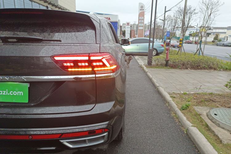 Used Volkswagen Teramont X 2022 380TSI Four-Wheel Drive Luxury Edition Right Rear Taillight