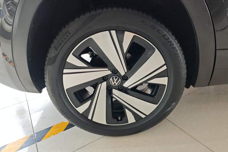 Used Volkswagen Teramont X 2022 380TSI Four-Wheel Drive Prestige Luxury Edition Right Rear Wheel Hub