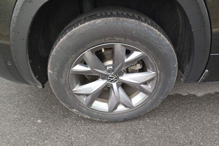 Used Volkswagen Teramont X 2022 380TSI Four-Wheel Drive Luxury Edition Right Rear Wheel Hub