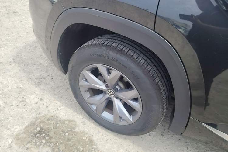 Used Volkswagen Teramont X 2022 380TSI Four-Wheel Drive Luxury Edition Right Rear Wheel Hub