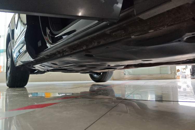 Used Volkswagen Teramont X 2022 380TSI Four-Wheel Drive Prestige Luxury Edition Right Side Sill