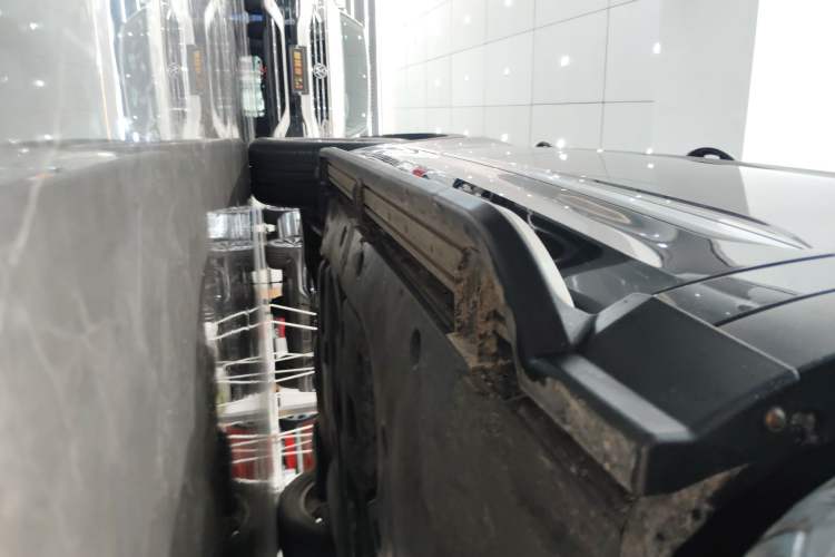 Used Volkswagen Teramont X 2022 330TSI Two-Wheel-Drive Luxury Edition Right Side Sill