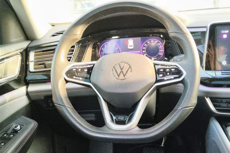 Used Volkswagen Teramont X 2022 330TSI Two-Wheel-Drive Prestige Luxury Edition Steering Wheel