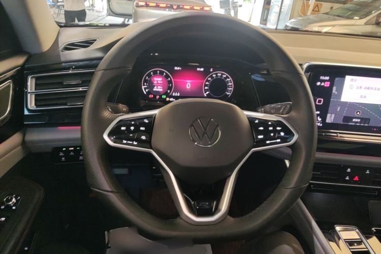 Used Volkswagen Teramont X 2022 530 V6 Four-Wheel Drive Prestige Luxury Edition Steering Wheel