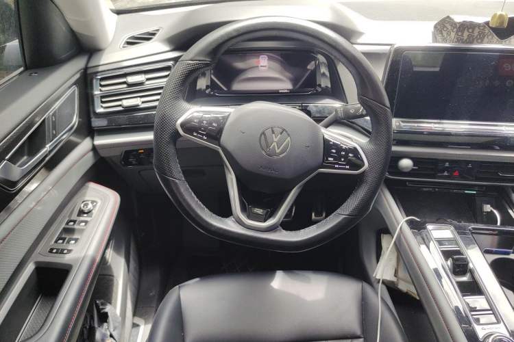 Used Volkswagen Teramont X 2022 380TSI Four-Wheel Drive Luxury Edition Steering Wheel