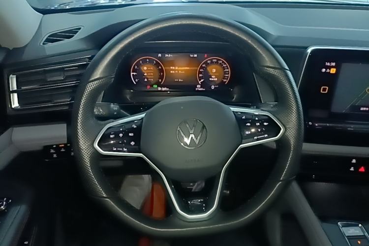 Used Volkswagen Teramont X 2022 330TSI Two-Wheel-Drive Luxury Edition Steering Wheel