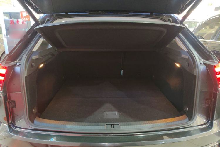Used Volkswagen Teramont X 2022 380TSI Four-Wheel Drive Luxury Edition Trunk