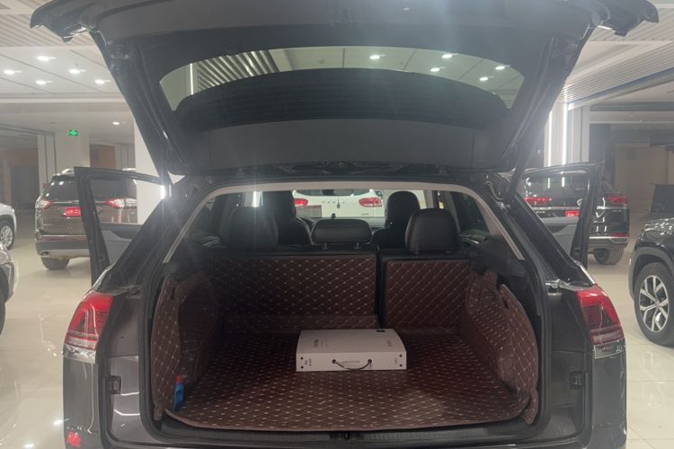 Used Volkswagen Teramont X 2022 380TSI Four-Wheel Drive Luxury Edition Trunk