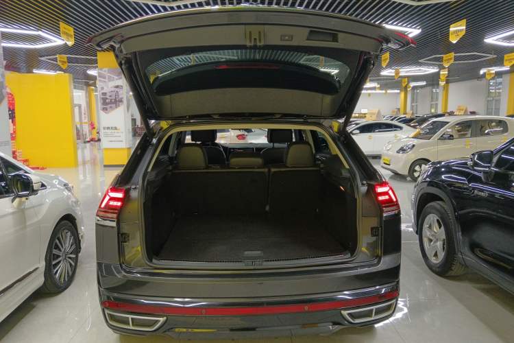 Used Volkswagen Teramont X 2022 530 V6 Four-Wheel Drive Prestige Flagship Edition Trunk
