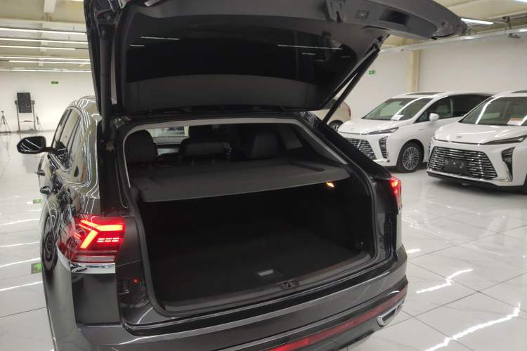Used Volkswagen Teramont X 2022 380TSI Four-Wheel Drive Luxury Edition Trunk