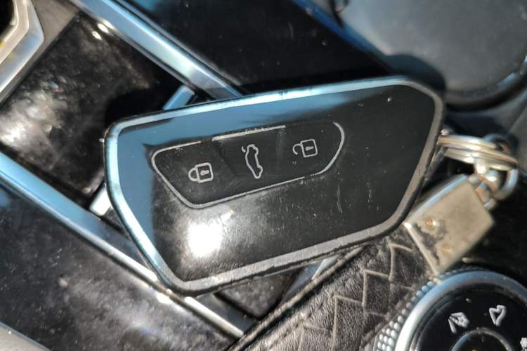 Used Volkswagen Teramont X 2022 380TSI Four-Wheel Drive Prestige Luxury Edition Vehicle Key