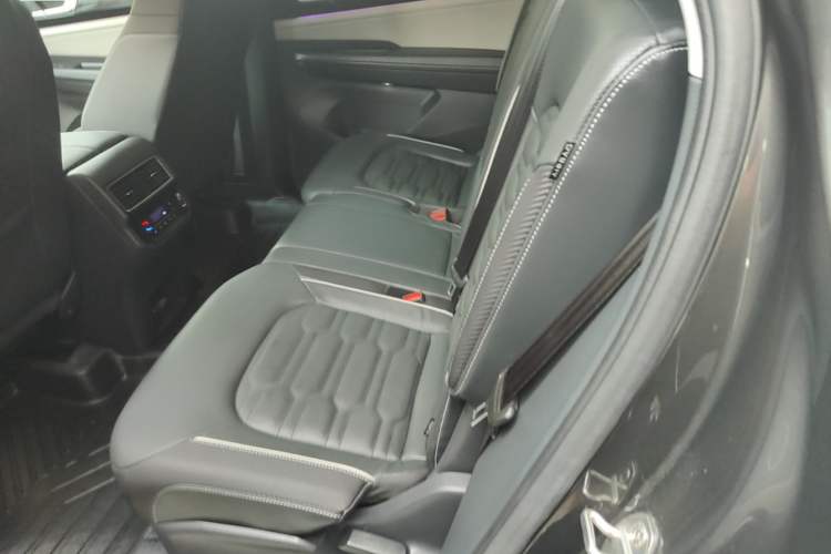 Used Volkswagen Teramont X 2022 380TSI Four-Wheel Drive Prestige Flagship Edition Left Rear Seat