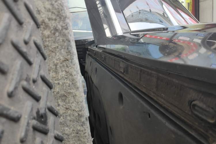 Used Volkswagen Teramont X 2022 380TSI Four-Wheel Drive Prestige Flagship Edition Right Side Sill